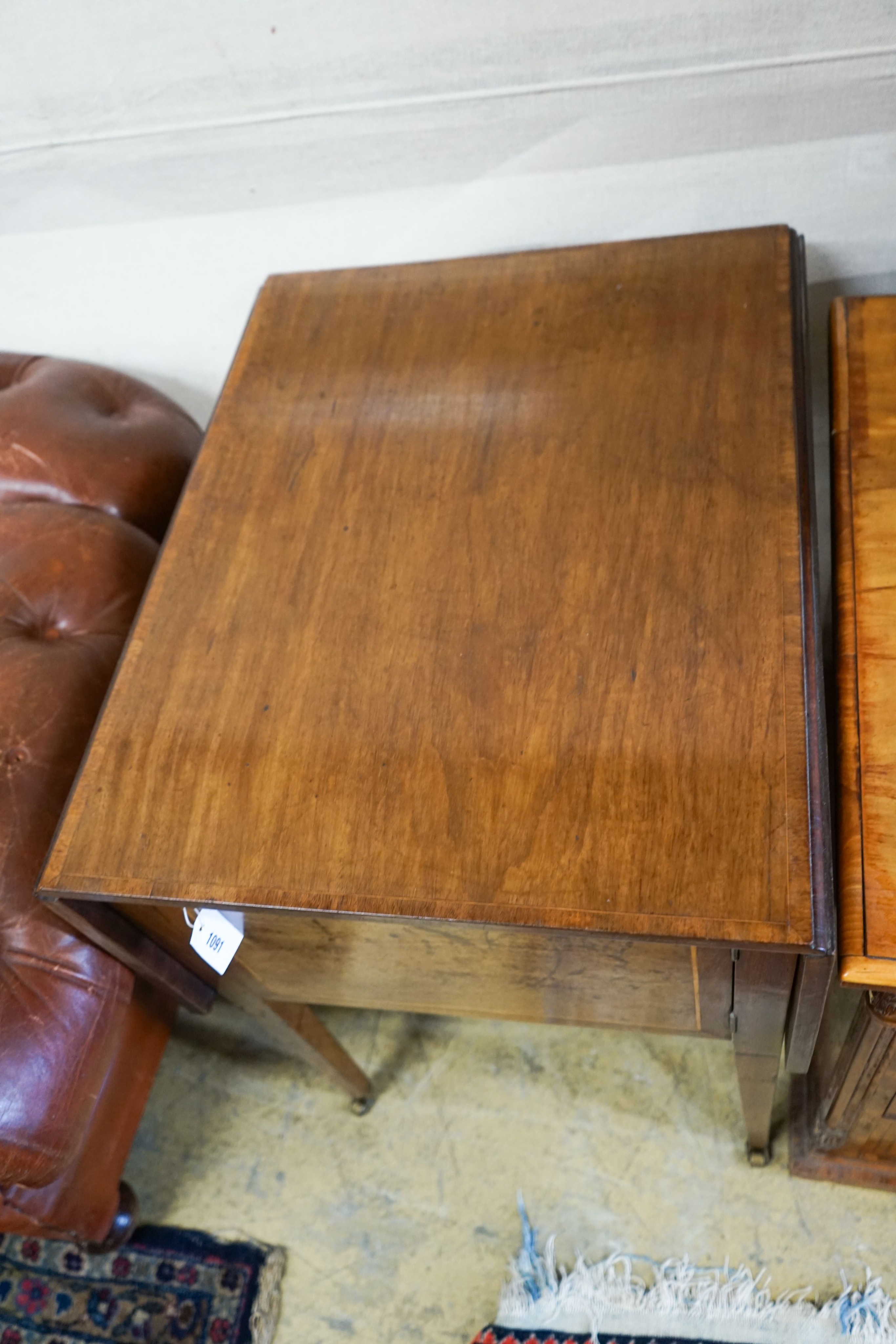 A 19th century mahogany Pembroke table / cabinet, width 52cm, depth 65cm, height 76cm